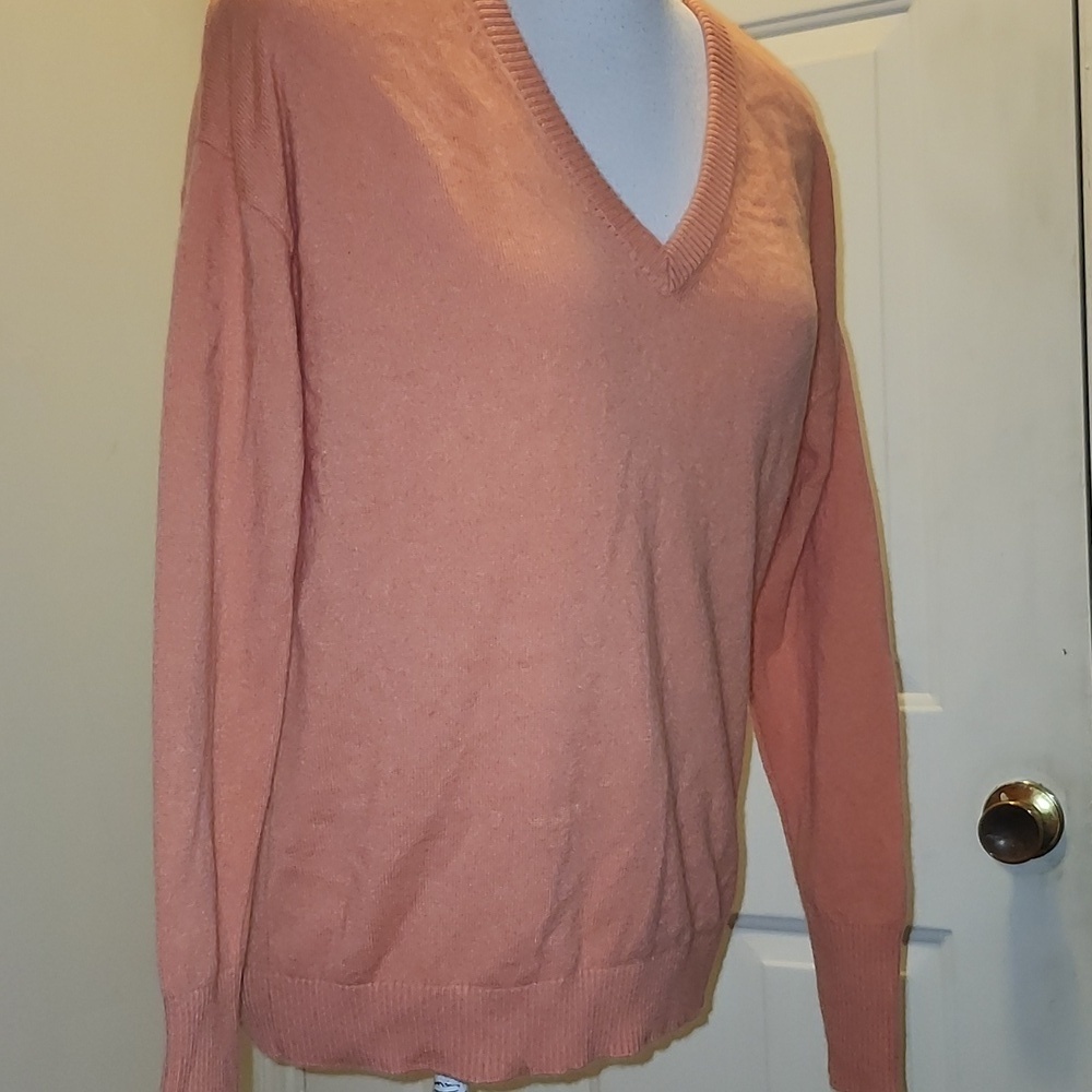 Boden cashmere V Neck sweater Peach Size 6